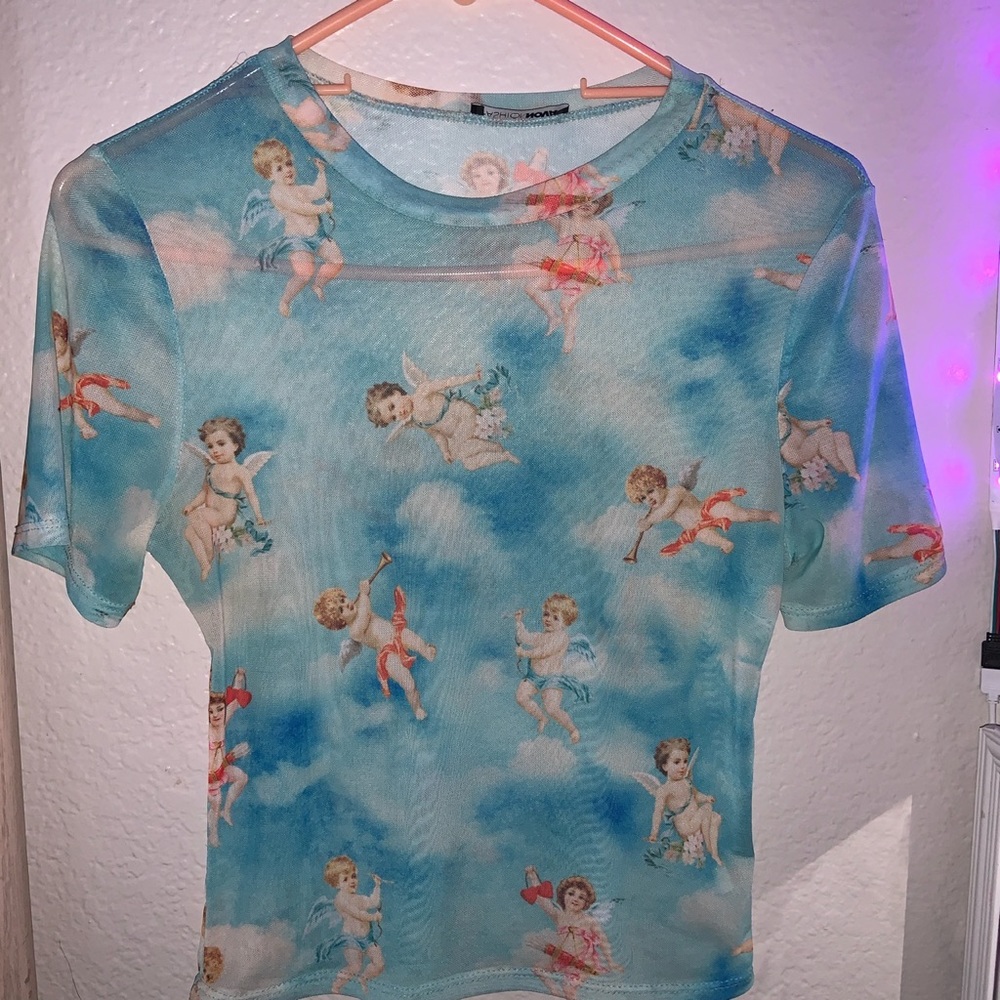Angel baby cropped shirt